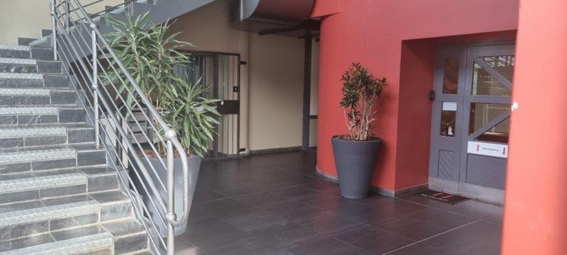 To Let commercial Property for Rent in Mowbray Western Cape
